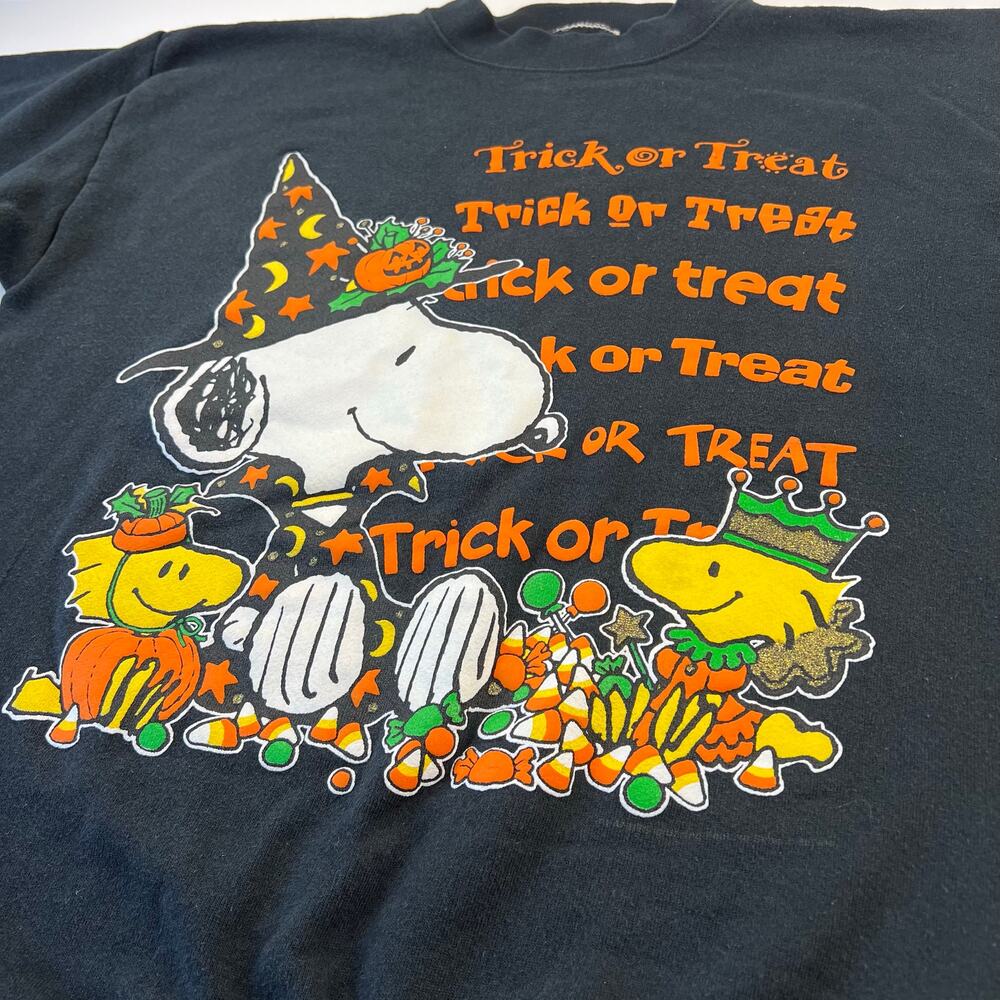 Snoopy Woodstock Vintage Halloween Sweatshirt Peanuts size Large - Picture 4 of 5